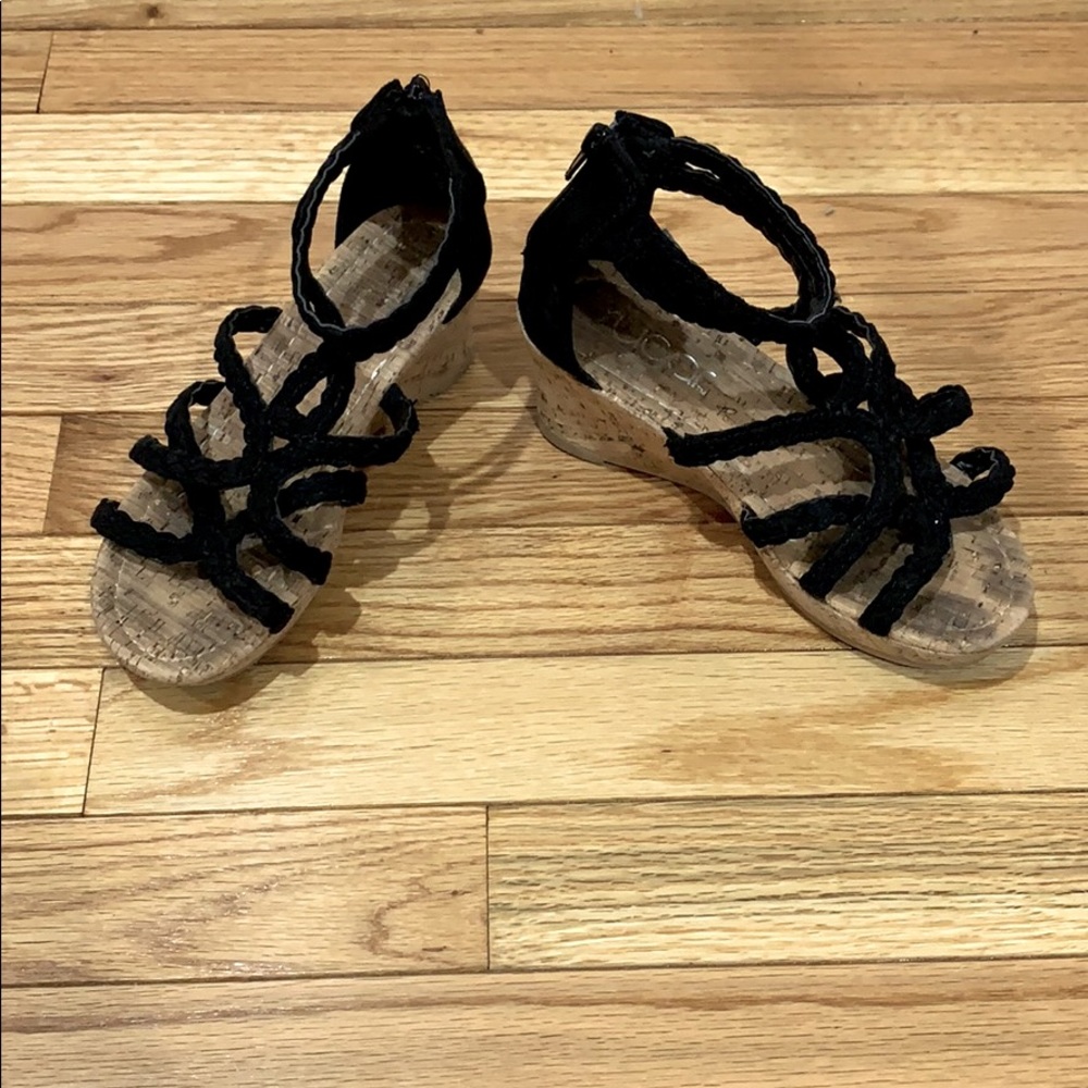 Girls wedge sandals